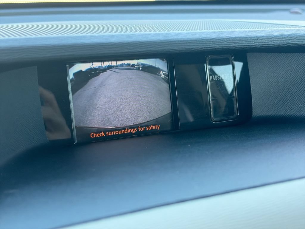 Used 2014 Toyota Sienna XLE FWD image 22