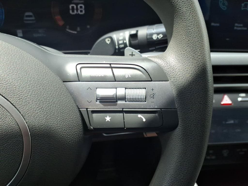 Used 2025 Hyundai Sonata SEL FWD image 24