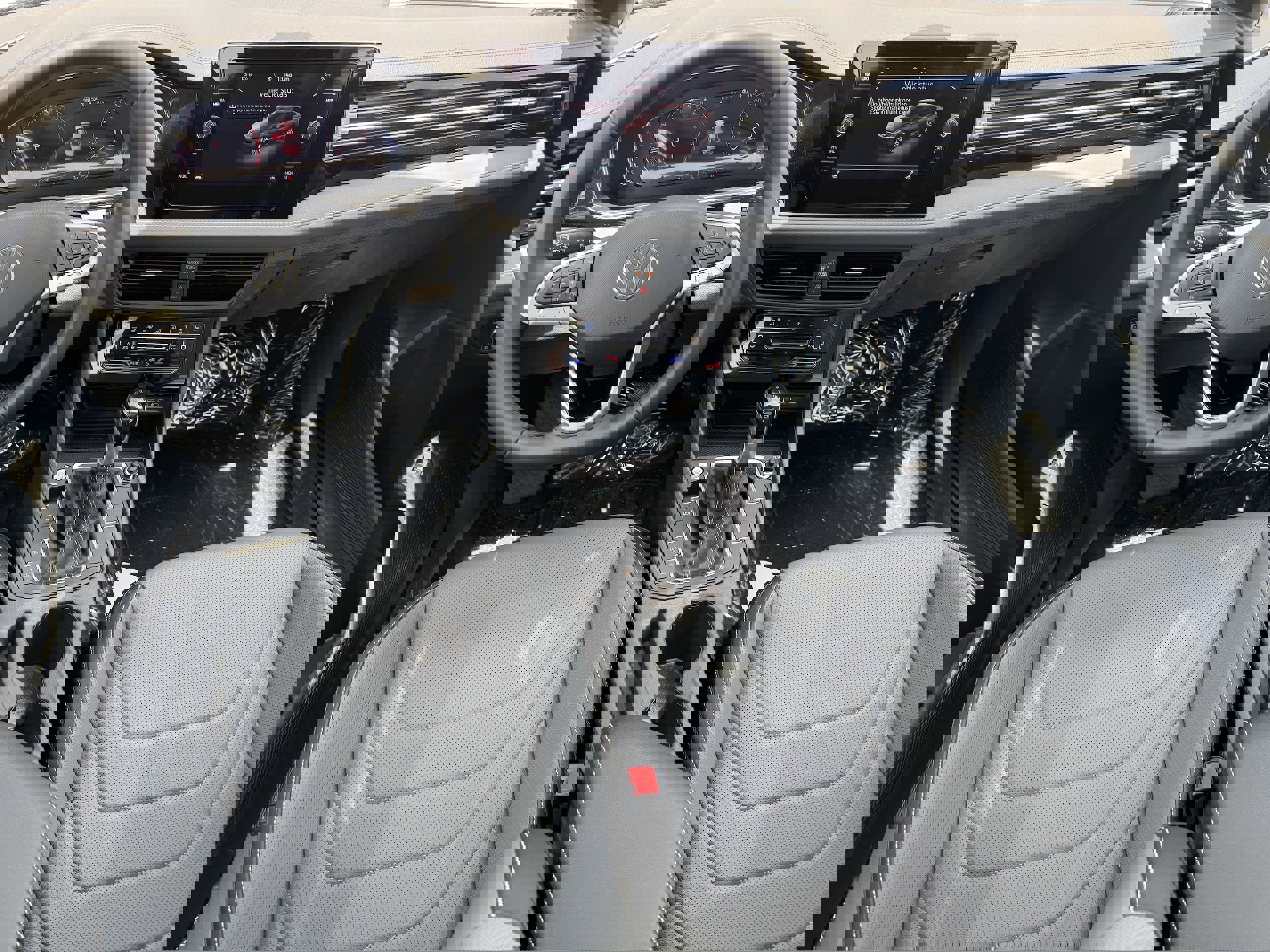 New 2025 Volkswagen Jetta SEL image 13