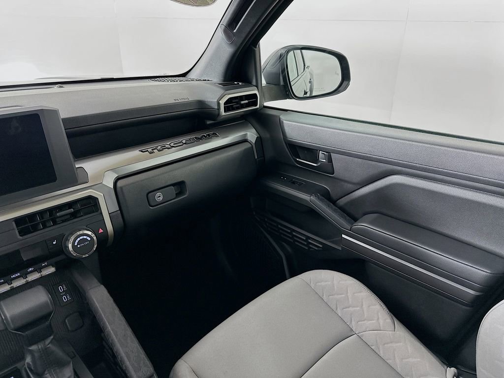 Used 2024 Toyota Tacoma SR5 image 31