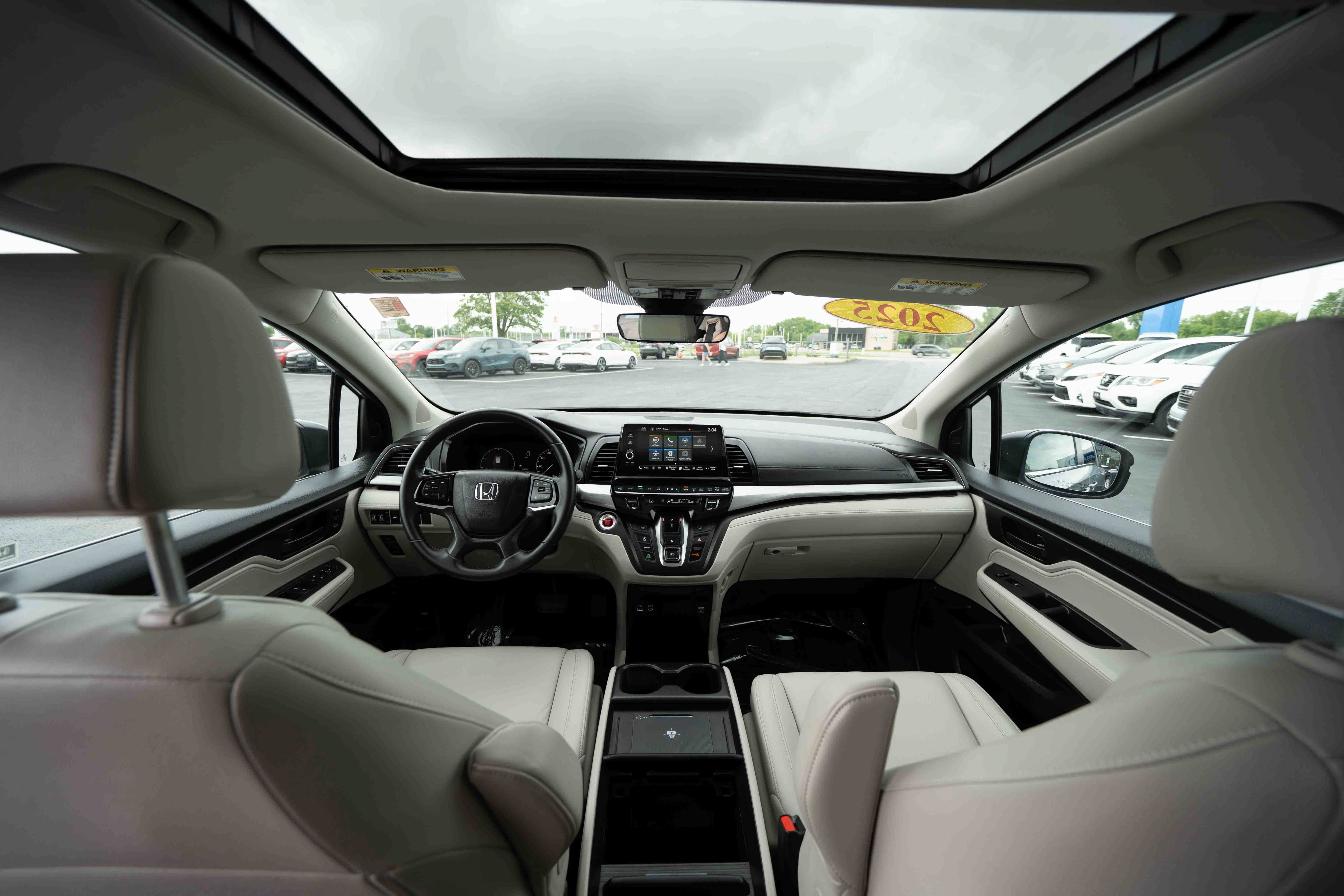 Used 2025 Honda Odyssey EX-L image 19