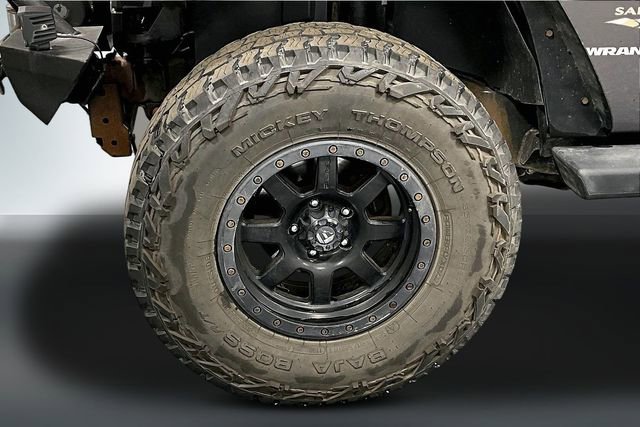 Used 2014 Jeep Wrangler Sahara w/ Connectivity Group AWD/4WD image 25