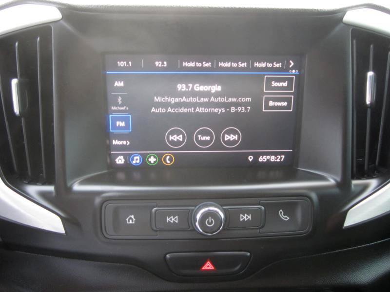Used 2021 GMC Terrain SLE w/ Driver Convenience Package FWD image 18