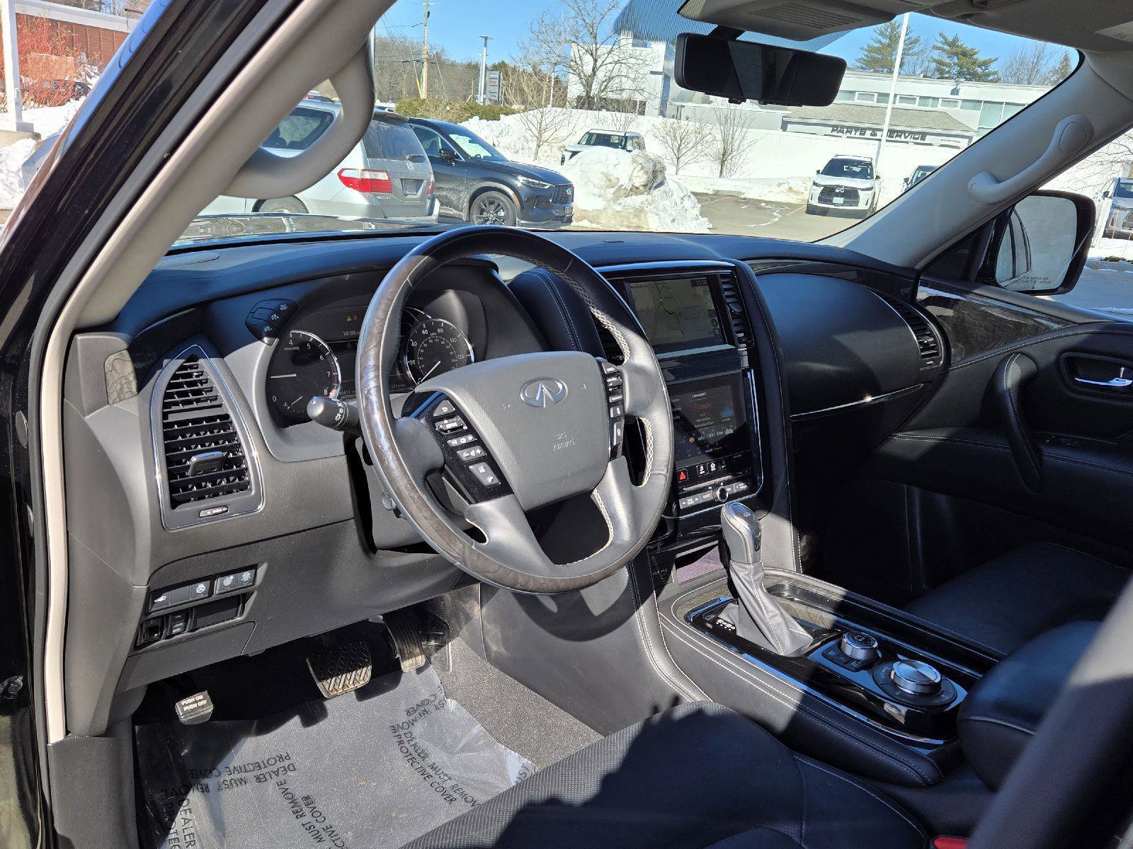 Certified 2021 INFINITI QX80 Luxe w/ All-Season Package image 5