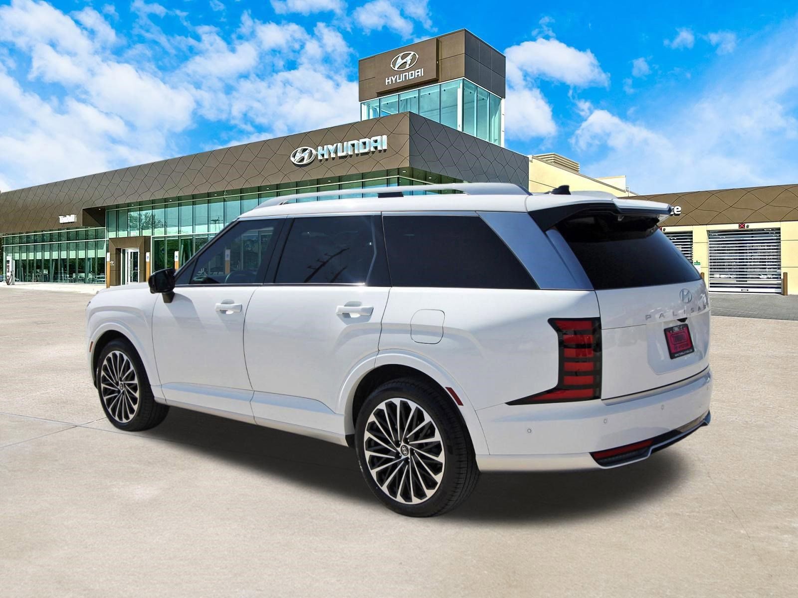 Used 2026 Hyundai Palisade Calligraphy image 8