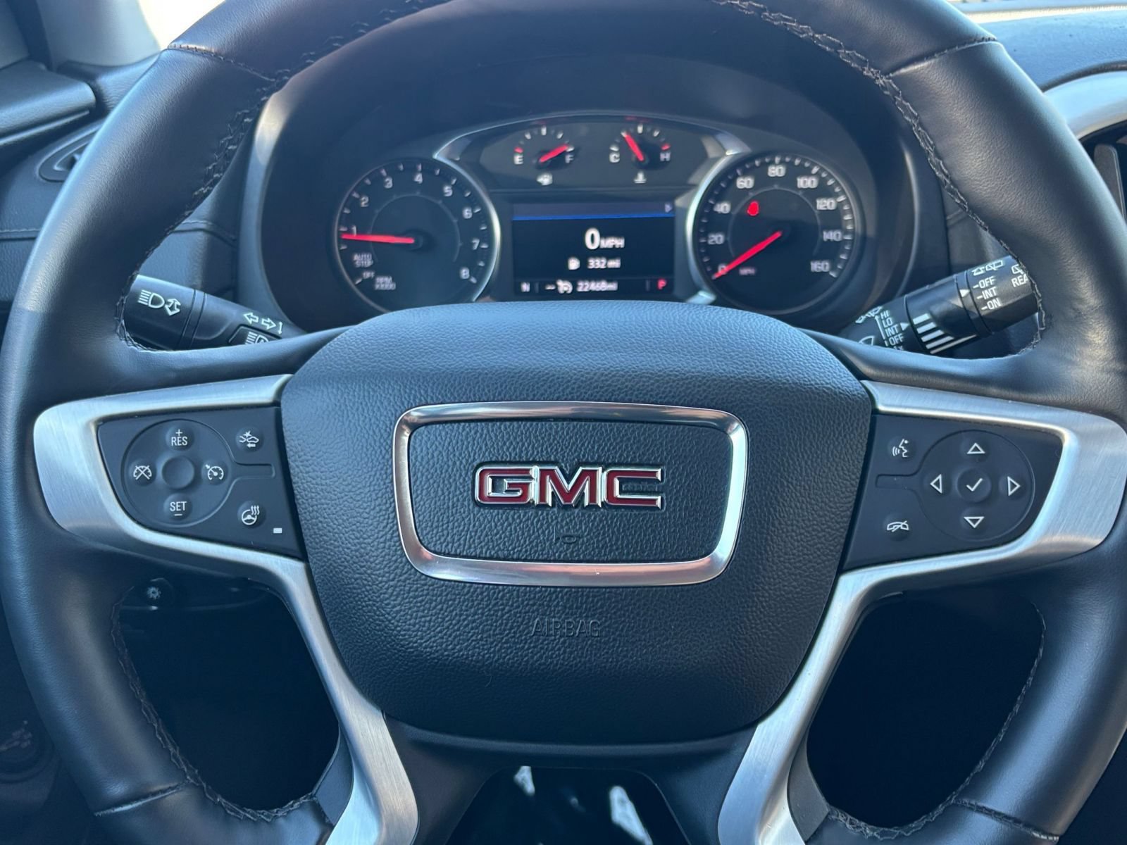 Used 2024 GMC Terrain SLT AWD/4WD image 26