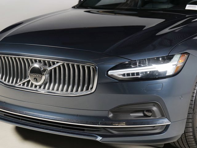 Used 2023 Volvo S90 B6 Ultimate AWD/4WD image 29