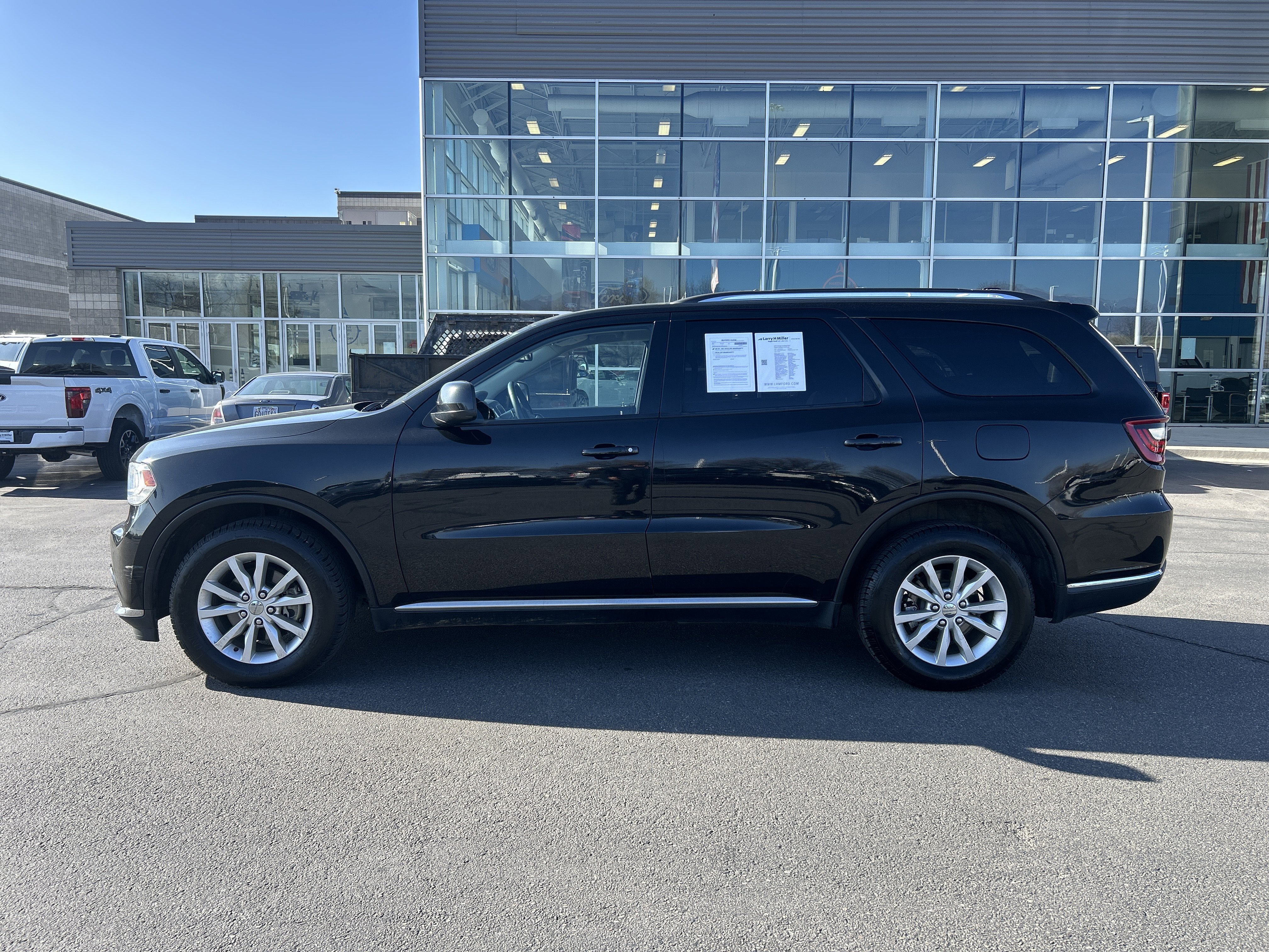 Used 2014 Dodge Durango SXT w/ Quick Order Package 23B image 2