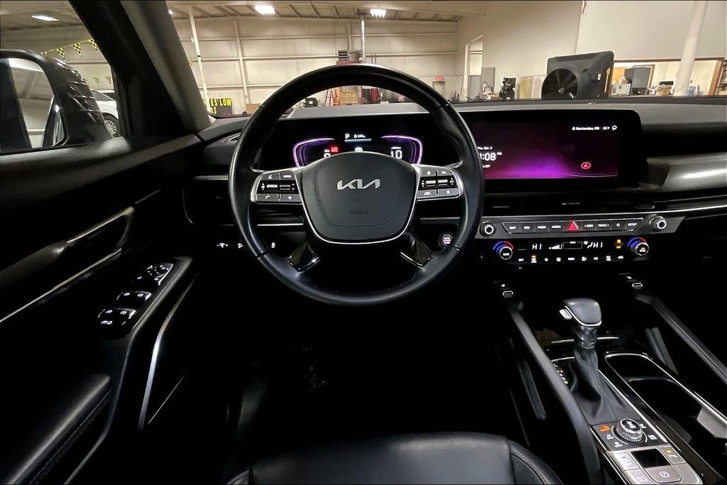 Used 2025 Kia Telluride S AWD/4WD image 5