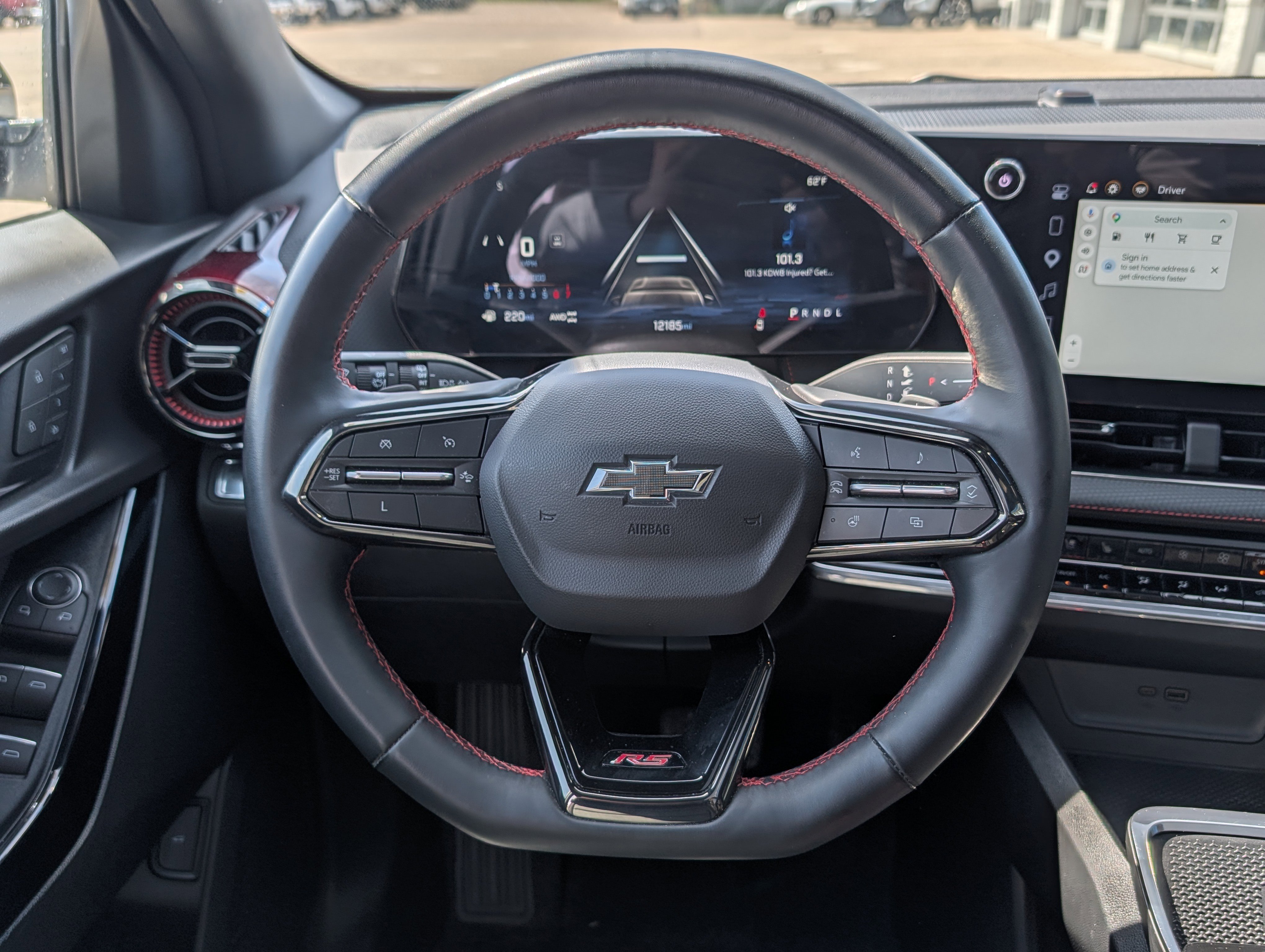 Certified 2025 Chevrolet Equinox RS w/ Safety and Technology Package AWD/4WD image 12