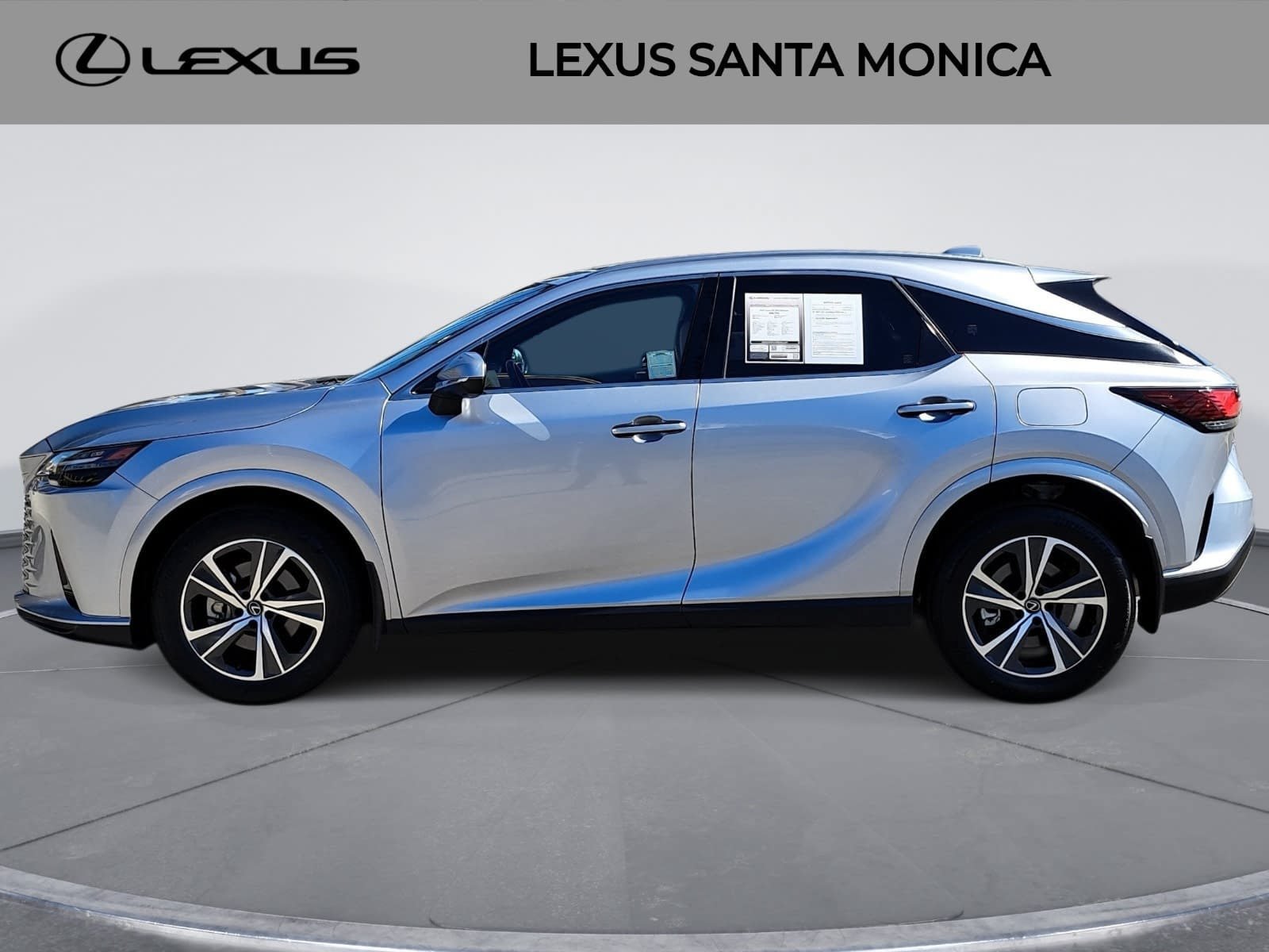 Used 2024 Lexus RX 350 Premium w/ Cold Area Package FWD image 8