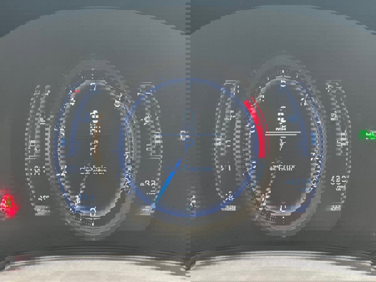 Used 2020 Lexus IS 300 F Sport w/ F Sport Package image 11