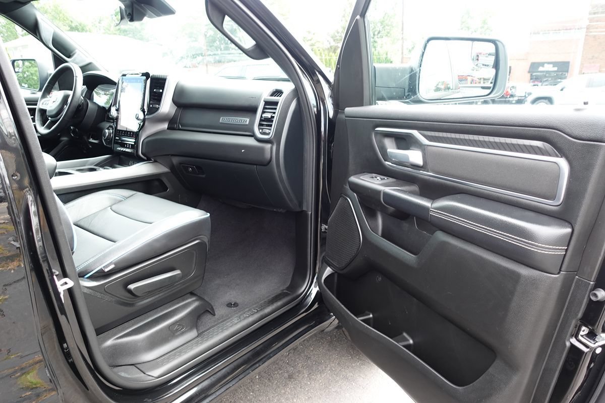 Used 2026 RAM 1500 Big Horn AWD/4WD image 40
