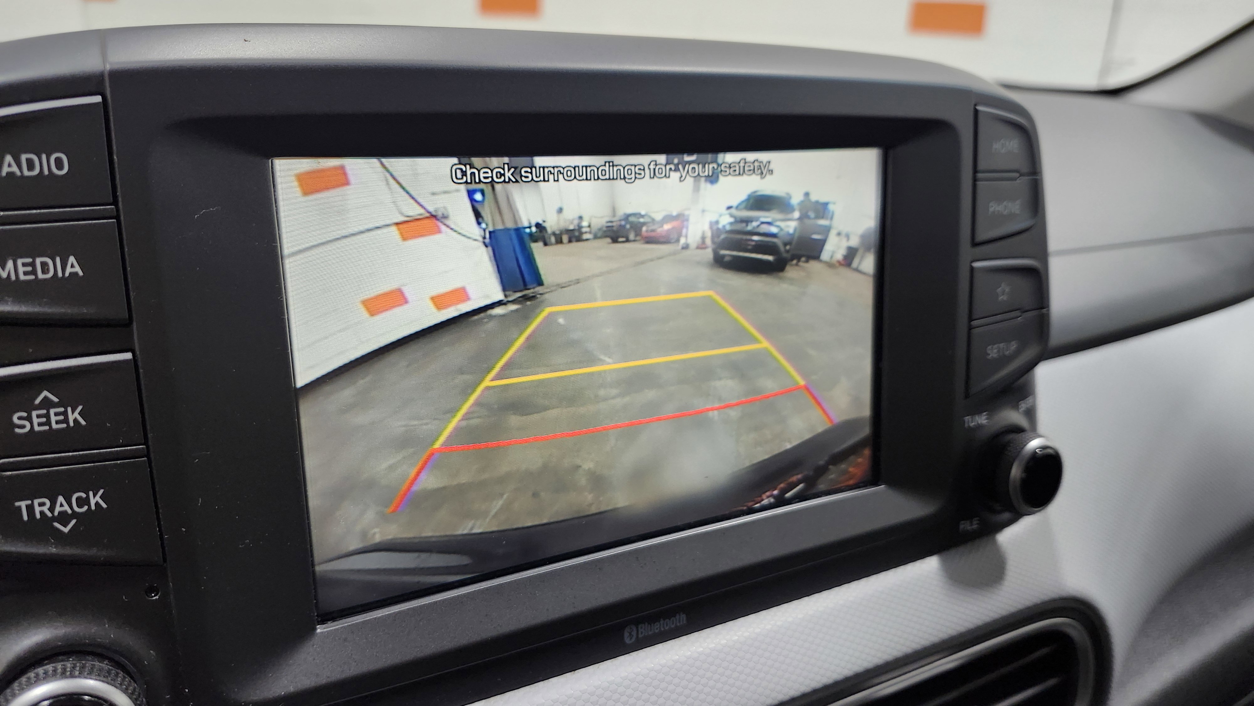 Used 2021 Hyundai Kona SE image 2