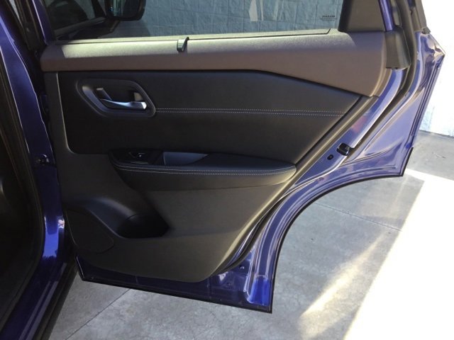 Used 2022 Nissan Rogue SL w/ SL Premium Package image 23