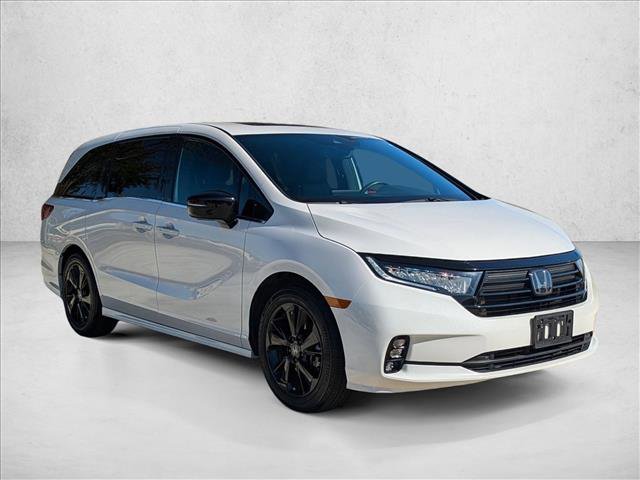 Used 2024 Honda Odyssey Sport image 3