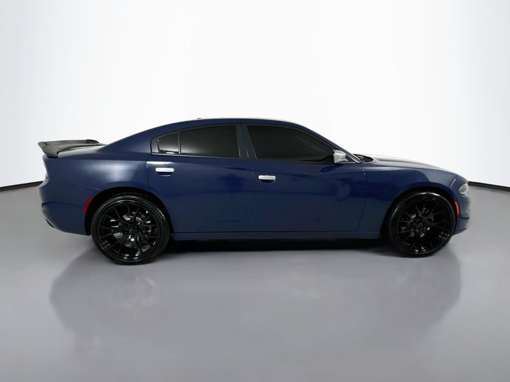 Used 2016 Dodge Charger SXT w/ AWD Plus Group image 8