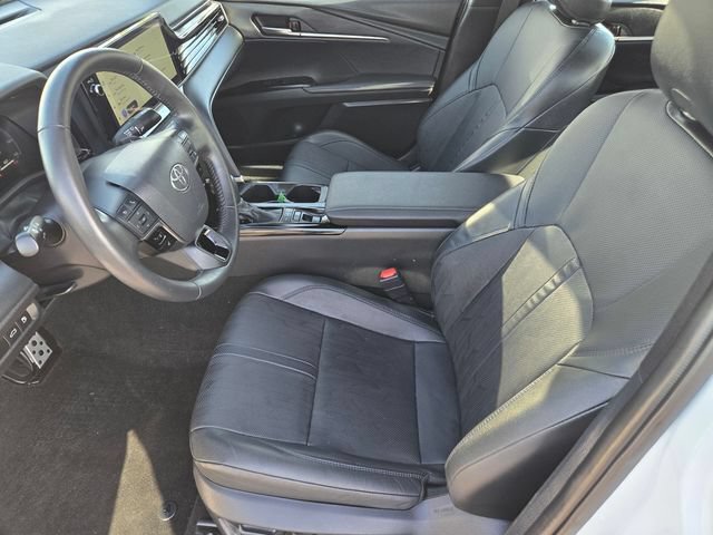 Used 2025 Toyota Camry XSE AWD/4WD image 18