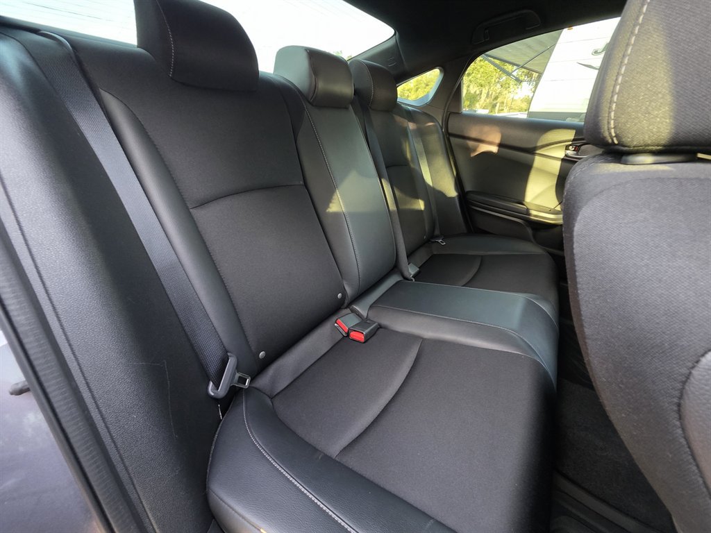 Used 2020 Honda Civic Sport image 30