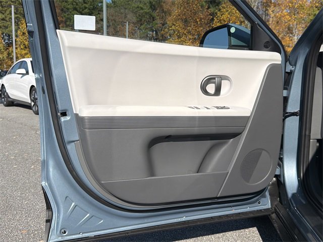 New 2026 Hyundai Ioniq 5 SE image 10