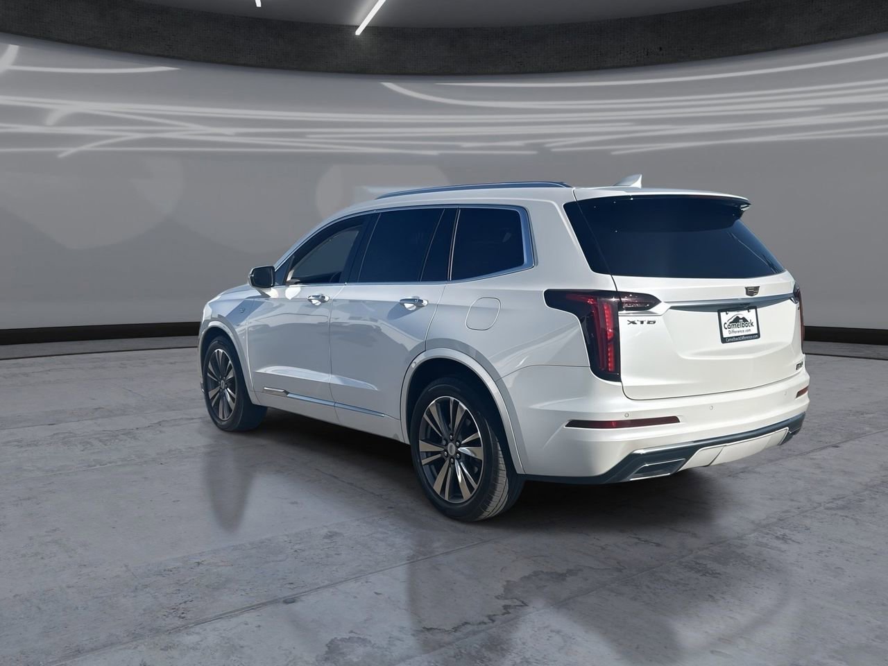 Used 2021 Cadillac XT6 Premium Luxury image 4
