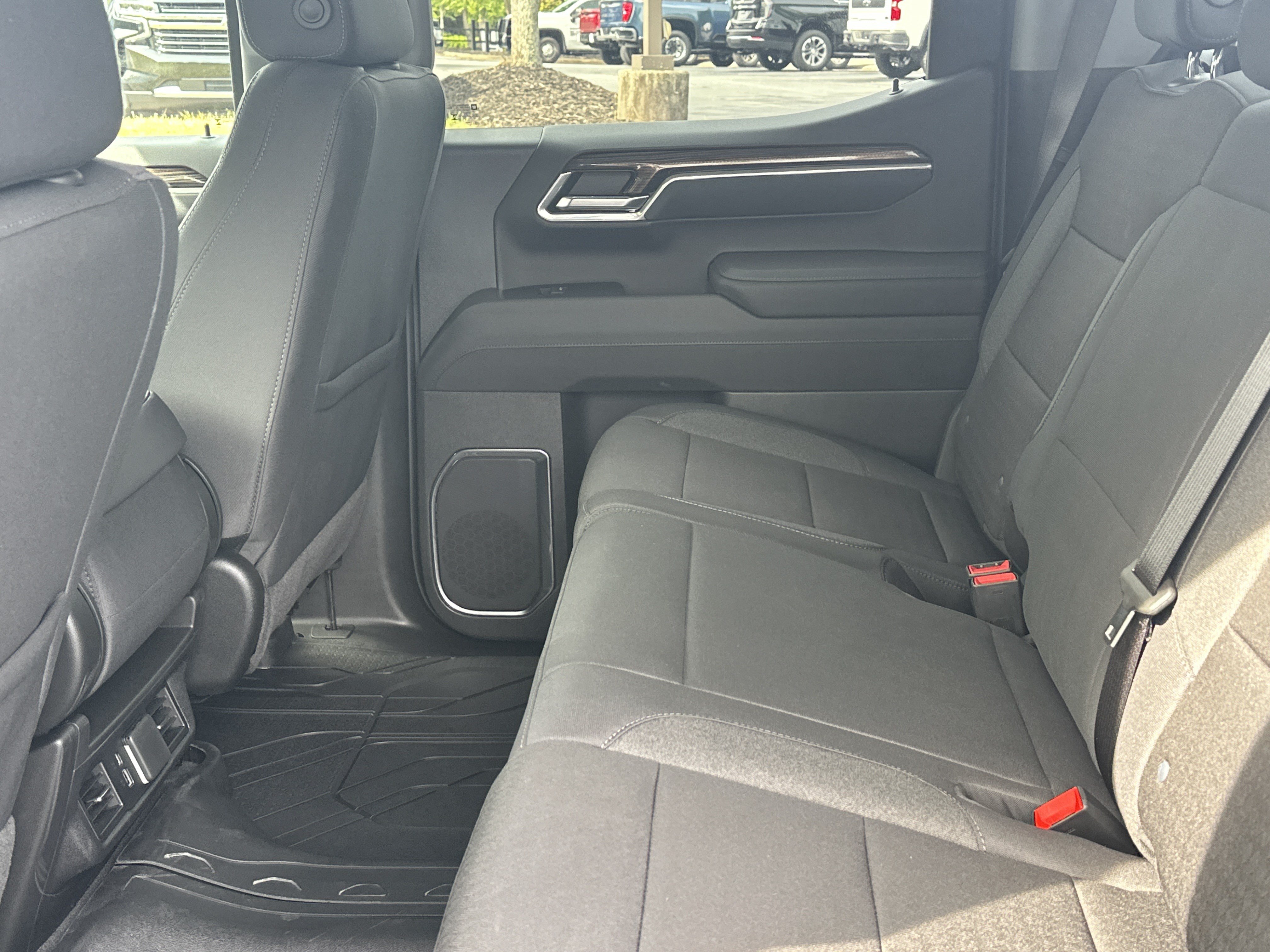Certified 2026 Chevrolet Silverado 1500 LT RWD image 22