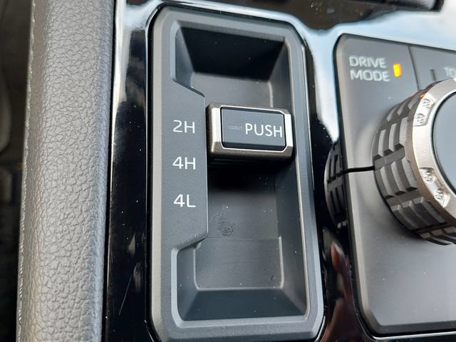 Certified 2025 Toyota Tundra Limited AWD/4WD image 23