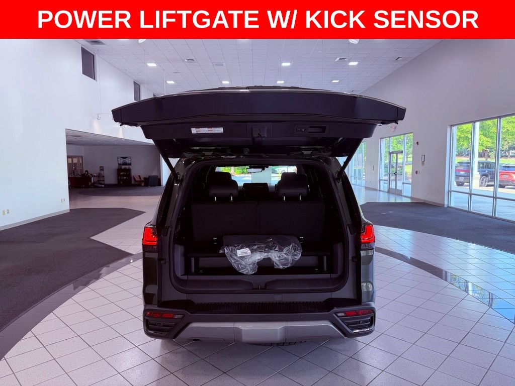 Certified 2025 Lexus LX 700h Overtrail w/ Accessory Package (Z1) AWD/4WD image 7
