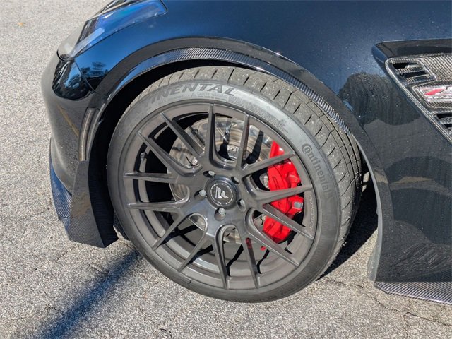 Used 2015 Chevrolet Corvette Z06 w/ 3LZ Preferred Equipment Group image 7