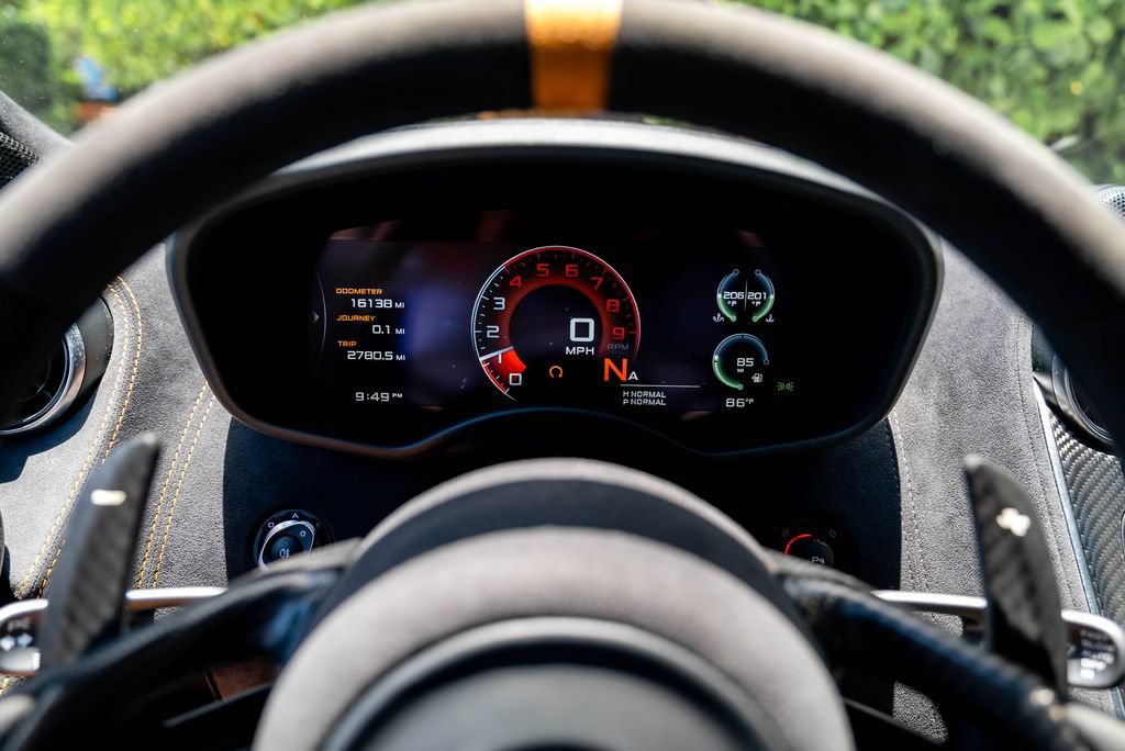 Used 2019 McLaren 600LT RWD image 58