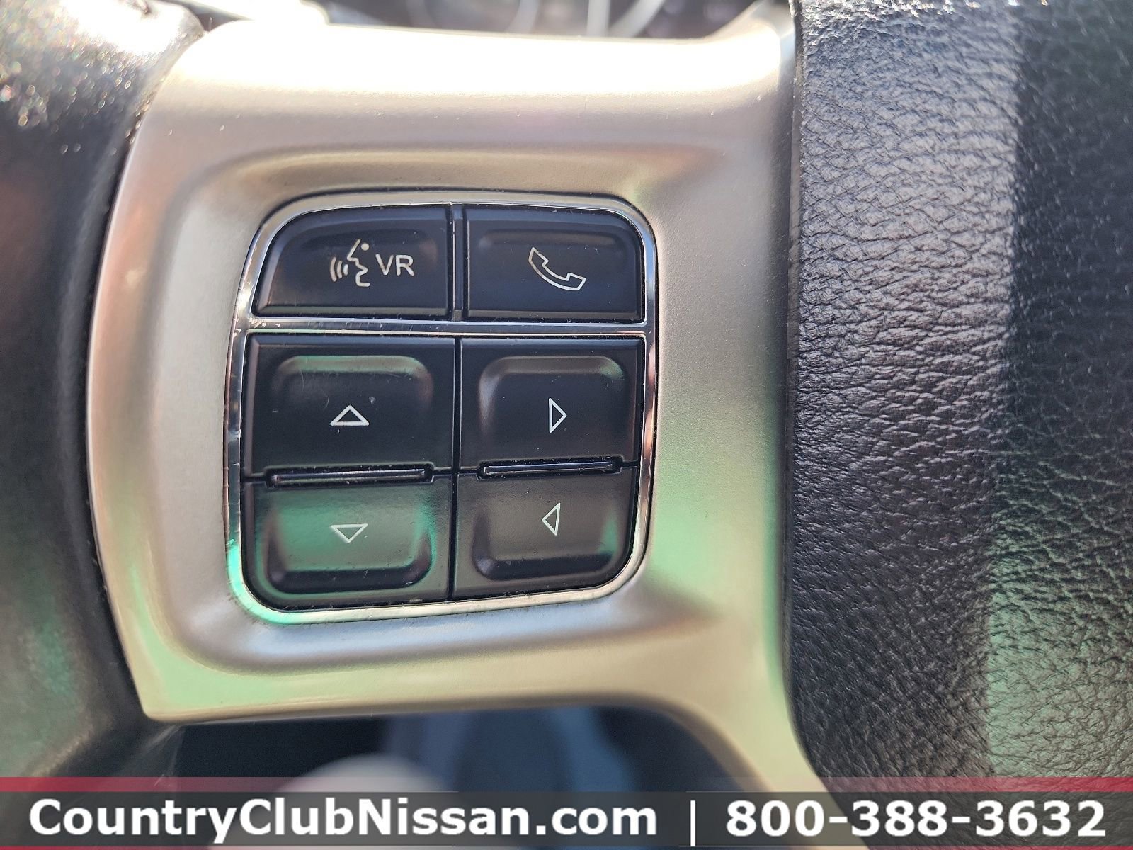 Used 2017 RAM 1500 Laramie AWD/4WD image 20