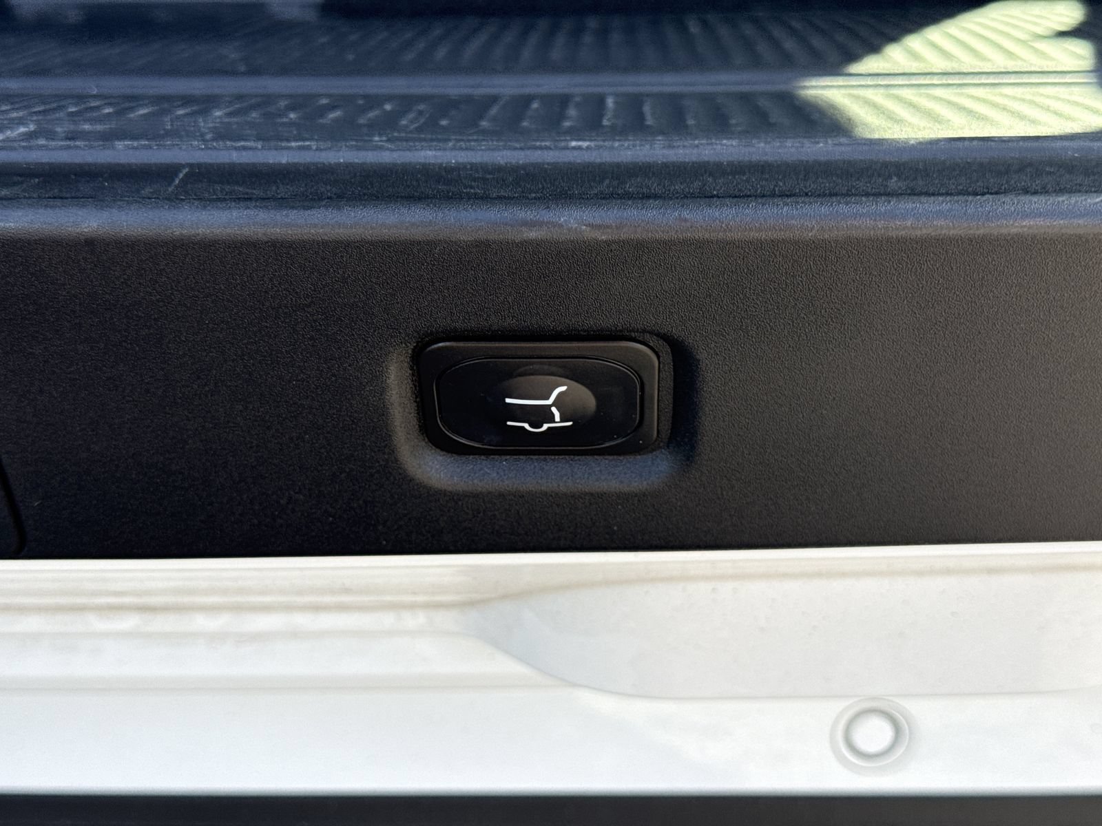 Certified 2025 Ford Expedition Platinum AWD/4WD image 18