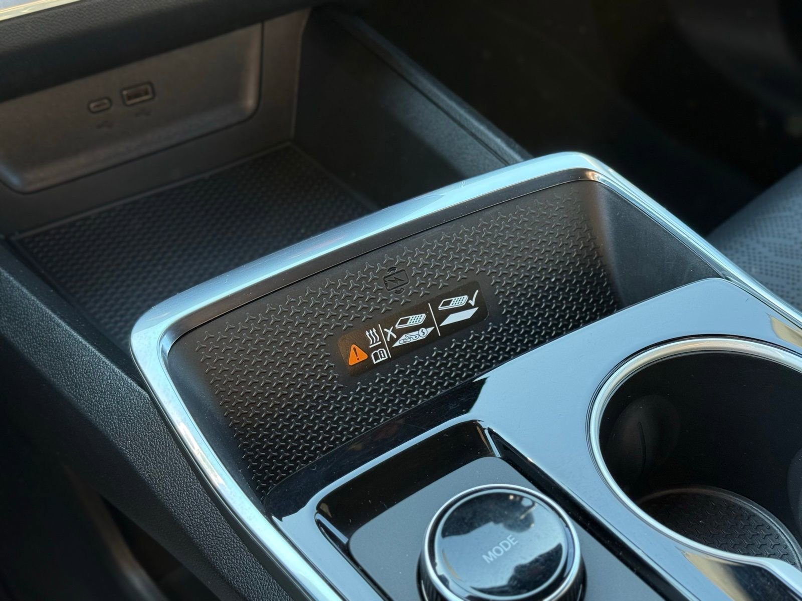 Used 2026 Chevrolet Equinox LT w/ Convenience Package II image 19