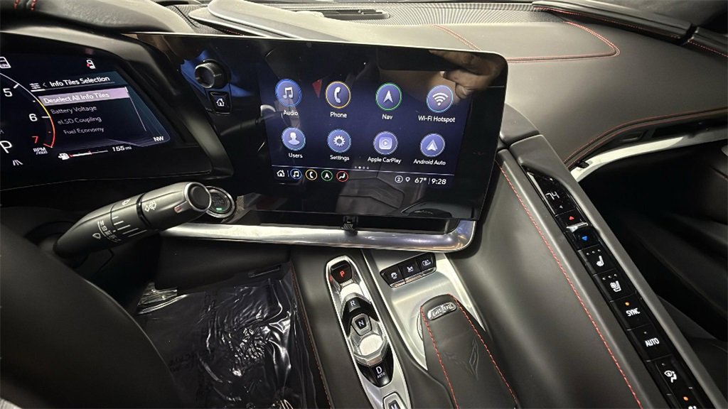 Used 2022 Chevrolet Corvette Stingray Premium Cpe w/ Z51 Performance Package image 20