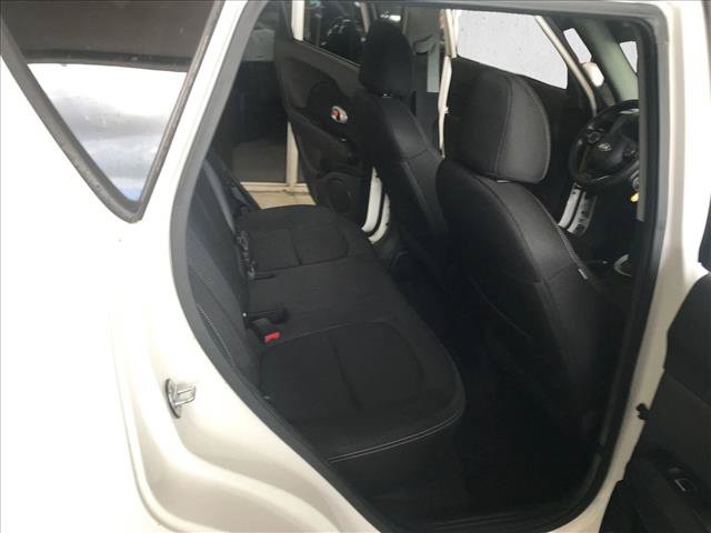 Used 2019 Kia Soul + FWD image 16