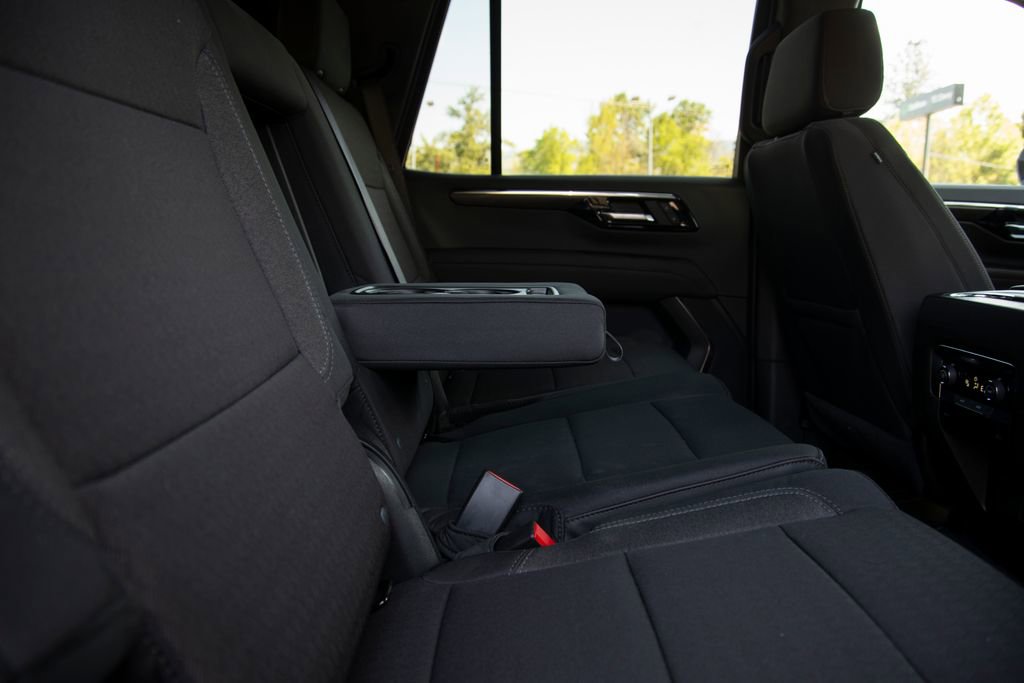 New 2026 Chevrolet Tahoe LS w/ LPO, Dark Essentials Package AWD/4WD image 13