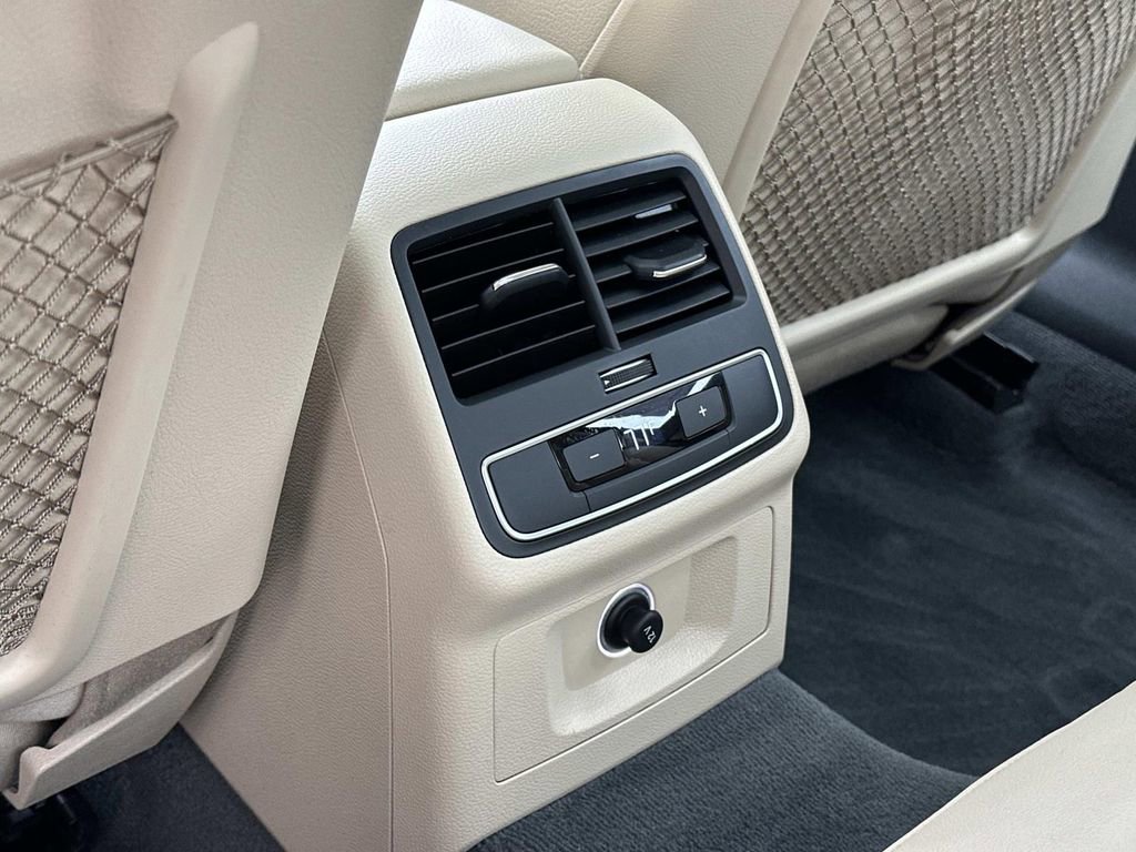 Used 2019 Audi A4 2.0T Premium w/ Convenience Package image 31