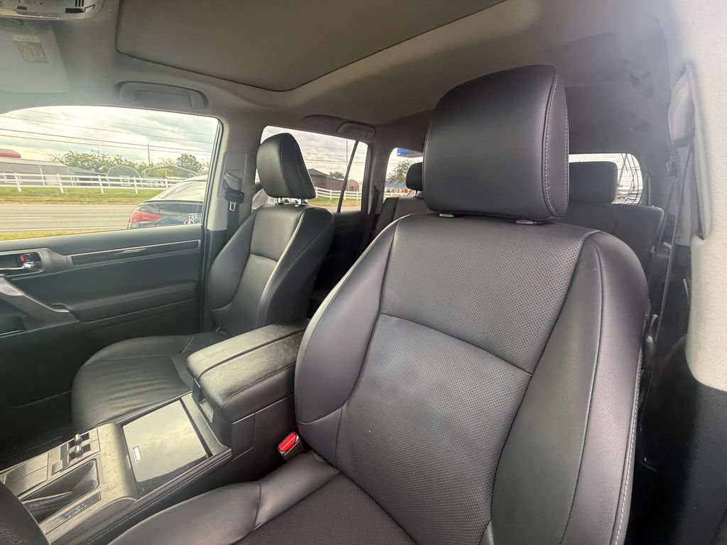 Used 2014 Lexus GX 460 AWD/4WD image 13