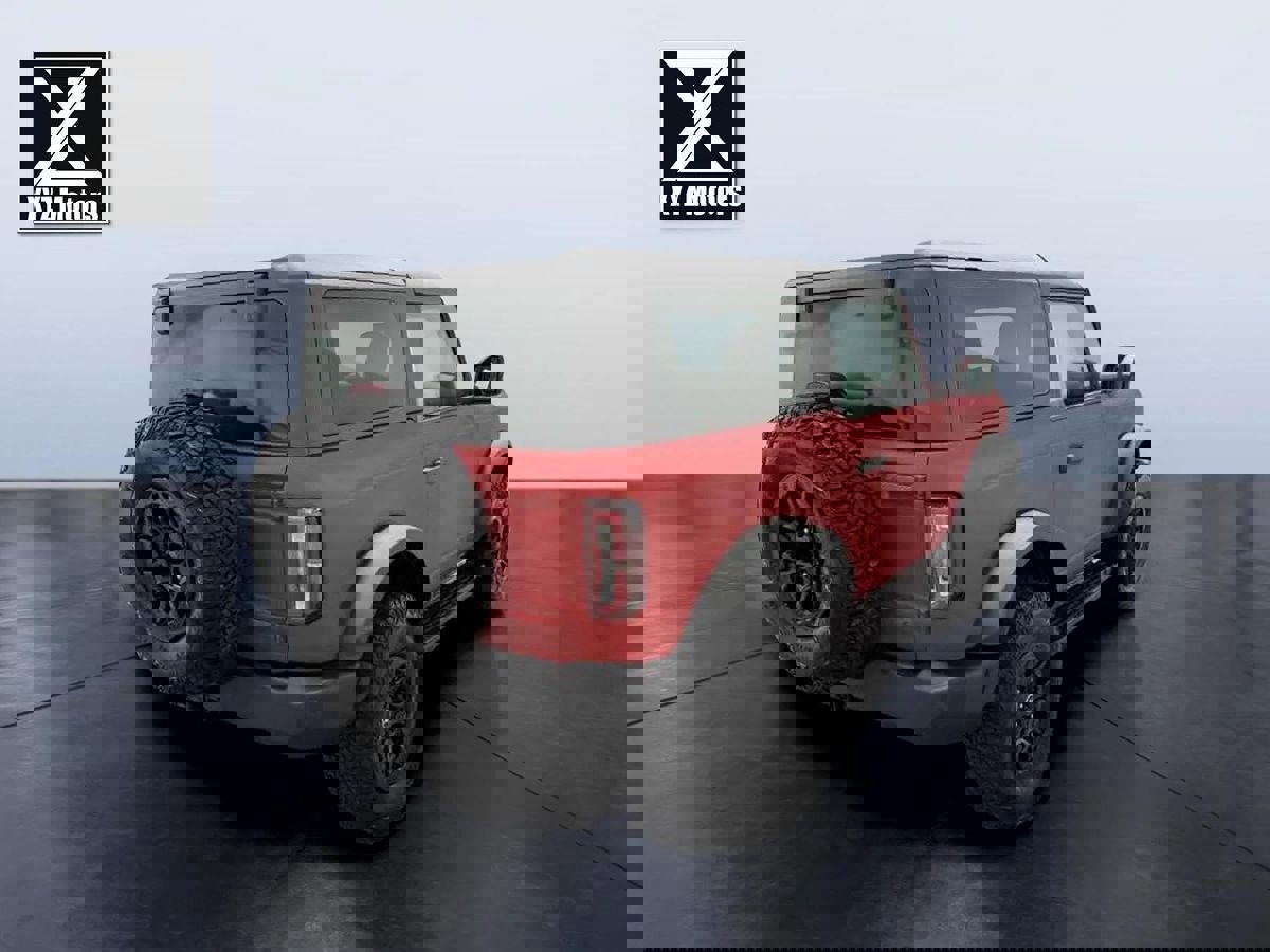 Used 2022 Ford Bronco Wildtrak image 6