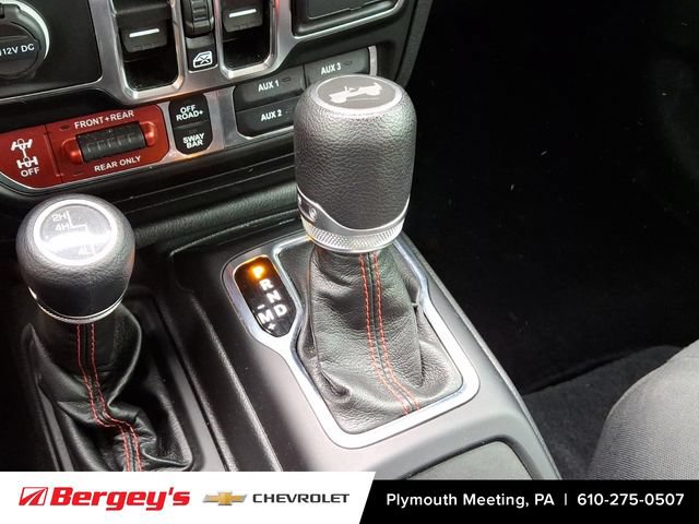 Used 2021 Jeep Wrangler Unlimited Rubicon AWD/4WD image 16