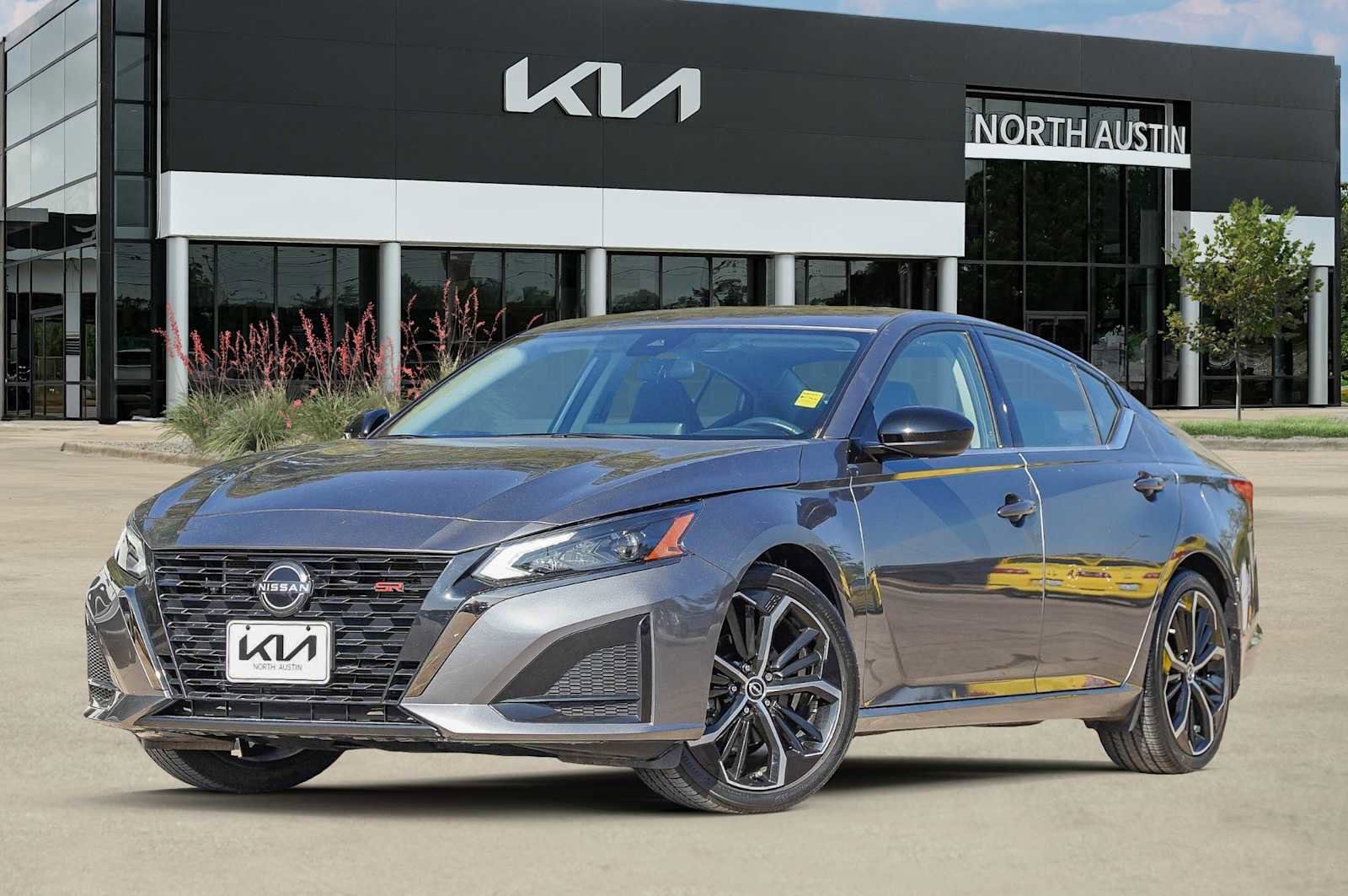 Used 2024 Nissan Altima 2.5 SR w/ SR Premium Package