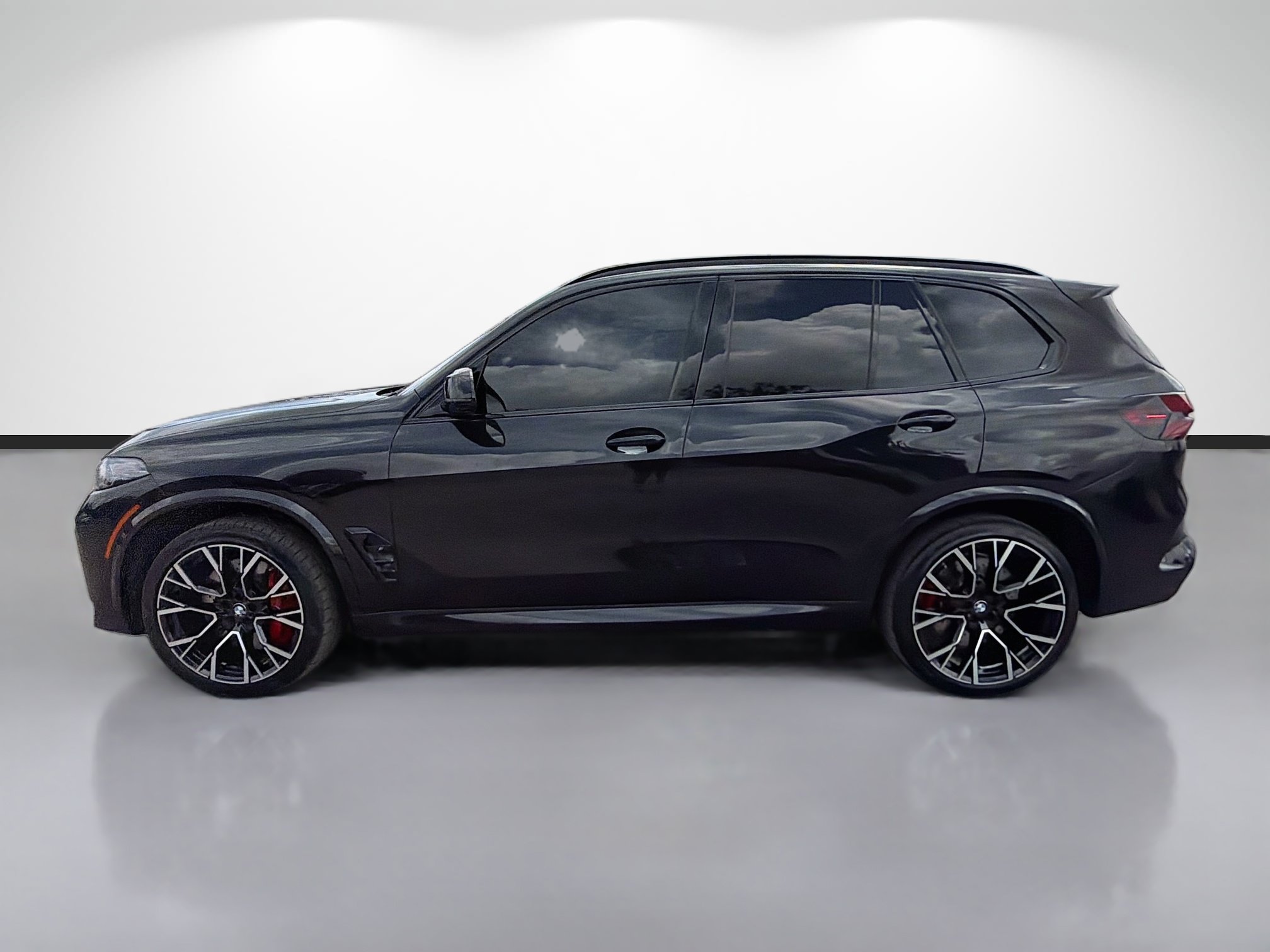 Used 2025 BMW X5 M Competition w/ Executive Package AWD/4WD image 6