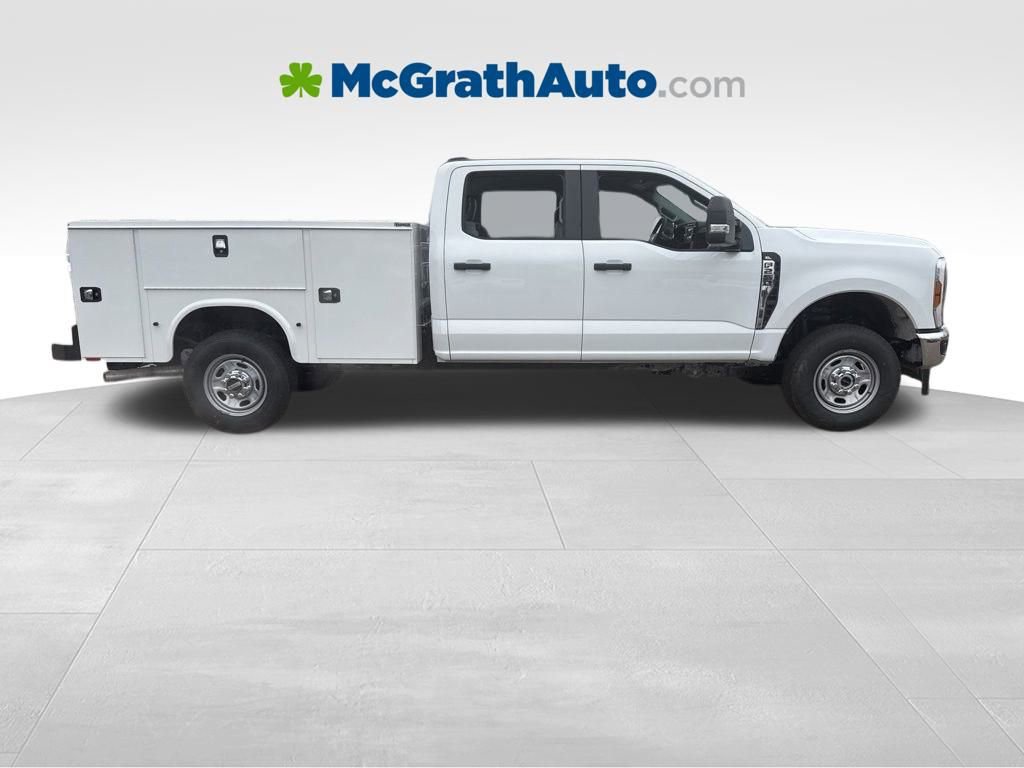 New 2026 Ford F250 XL w/ XL Chrome Package image 2