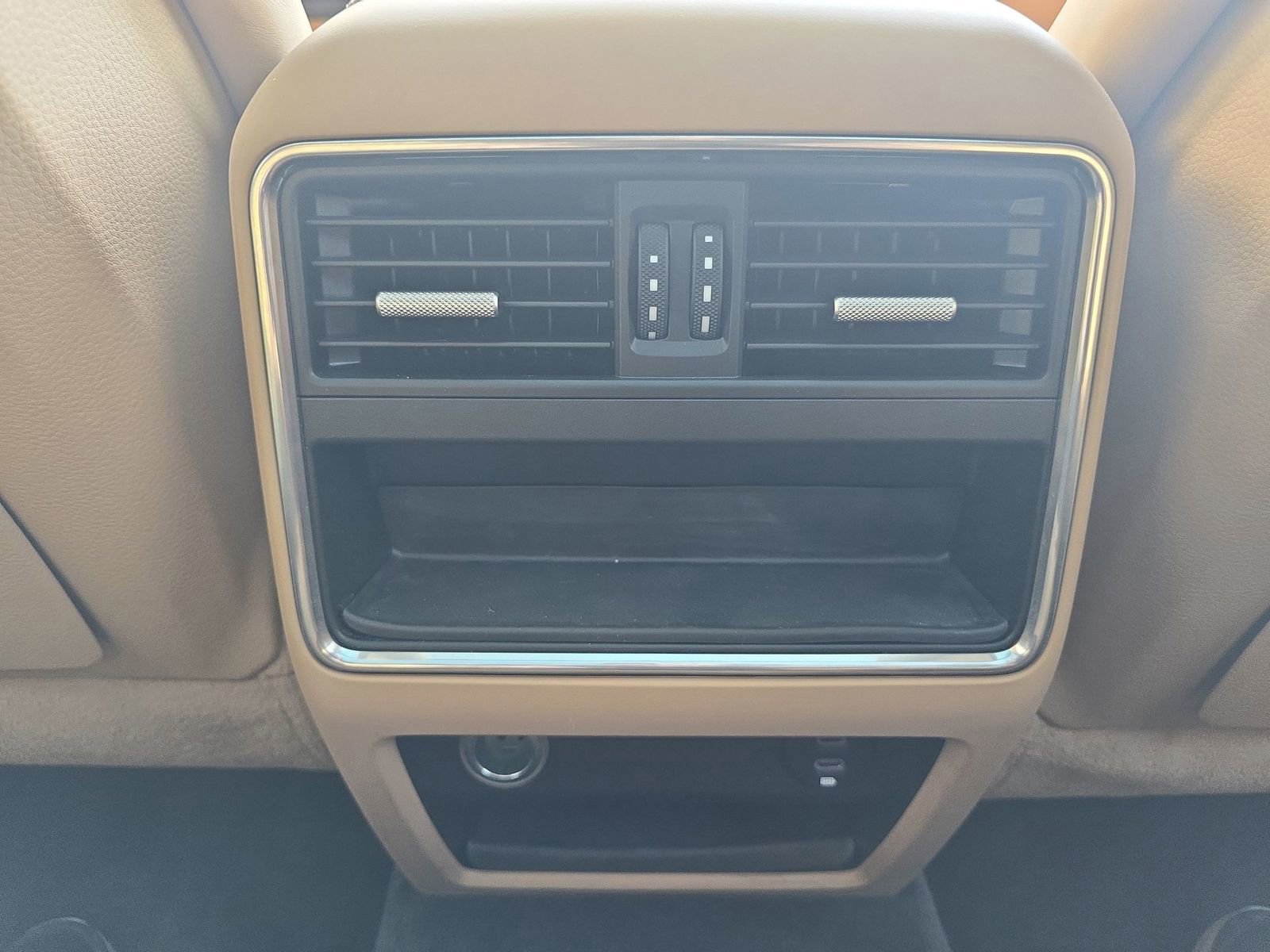Used 2021 Porsche Cayenne image 14