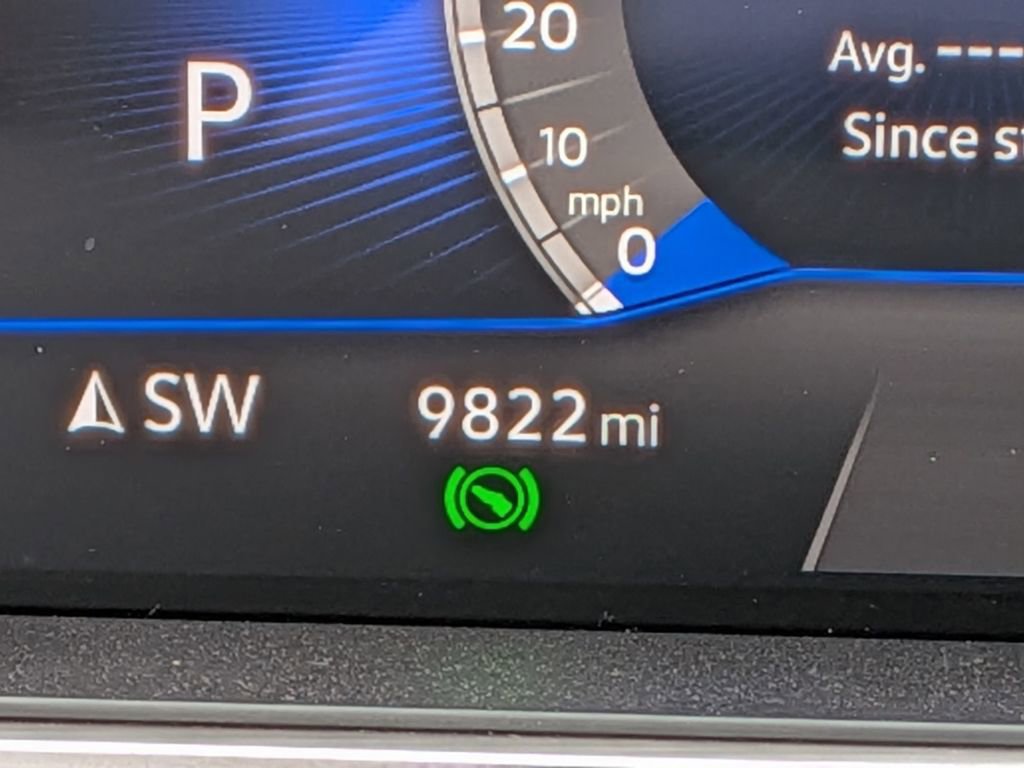 Used 2025 Volkswagen Taos SE w/ Panoramic Sunroof Package image 20