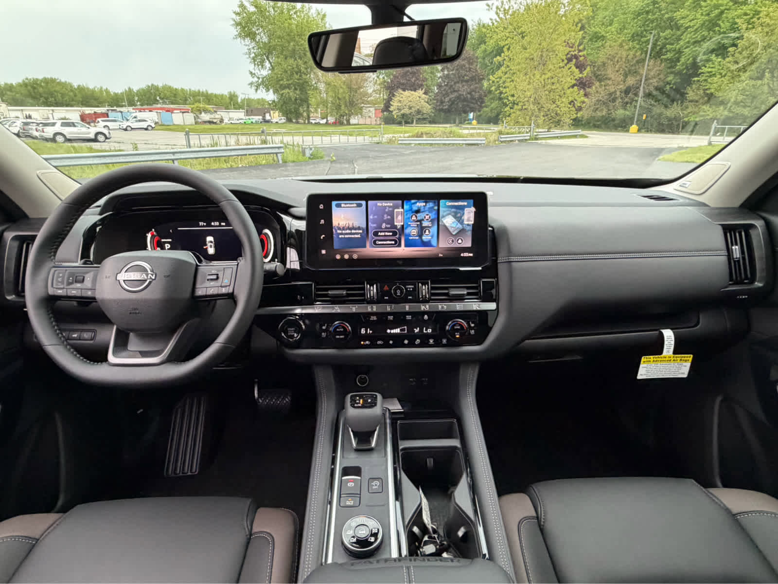 New 2026 Nissan Pathfinder Platinum AWD/4WD image 16