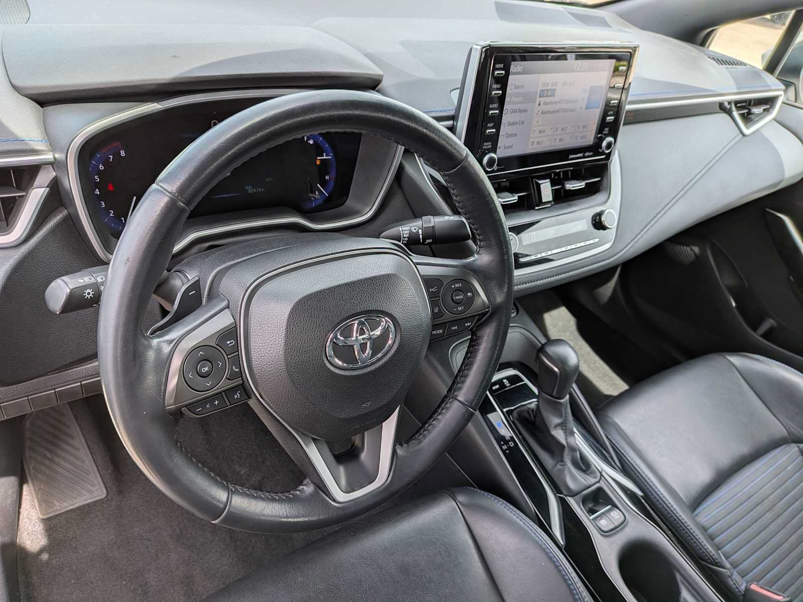 Used 2020 Toyota Corolla XSE FWD image 14