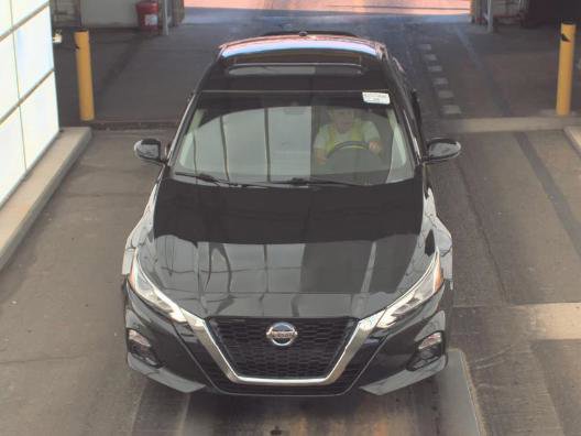 Used 2021 Nissan Altima 2.5 SL FWD image 2