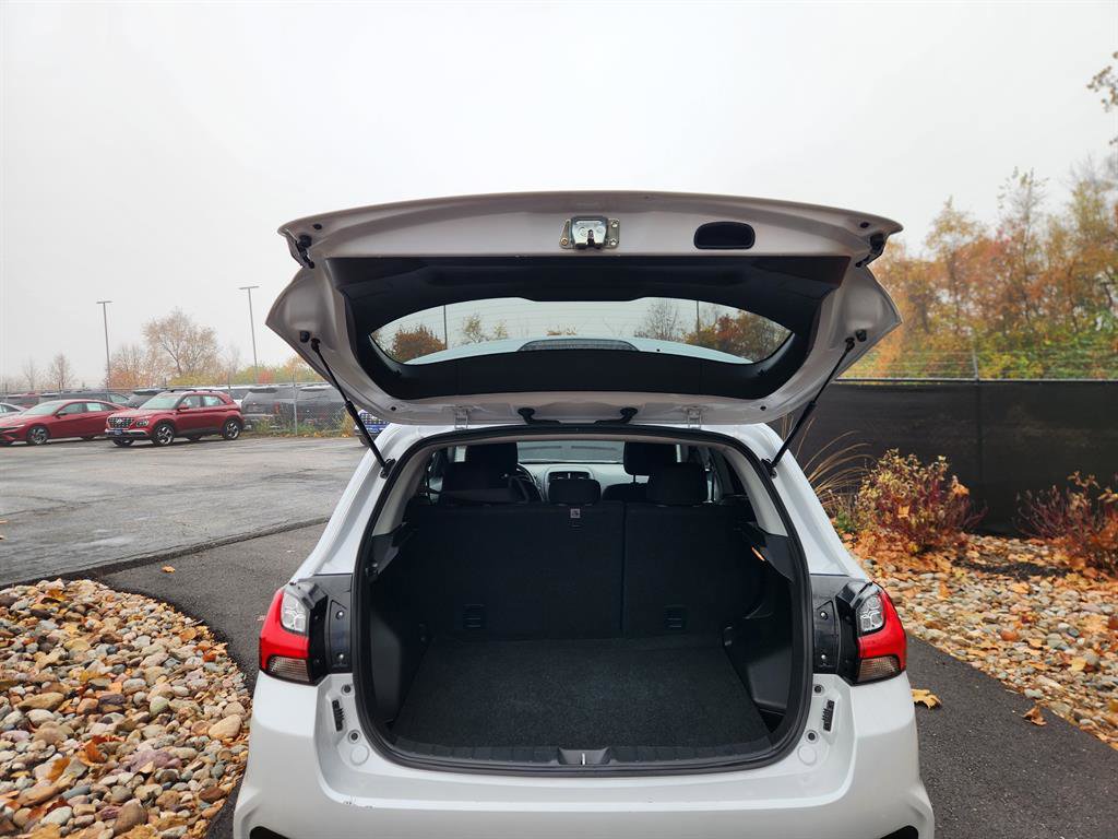 Used 2024 Mitsubishi Outlander Sport ES image 19