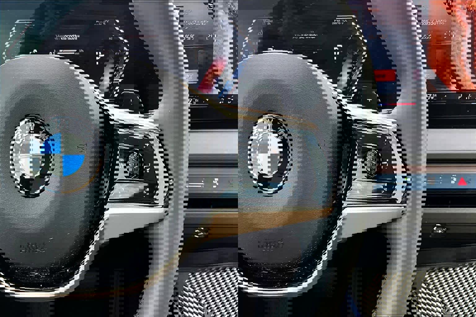 Used 2025 BMW X3 xDrive30i image 17